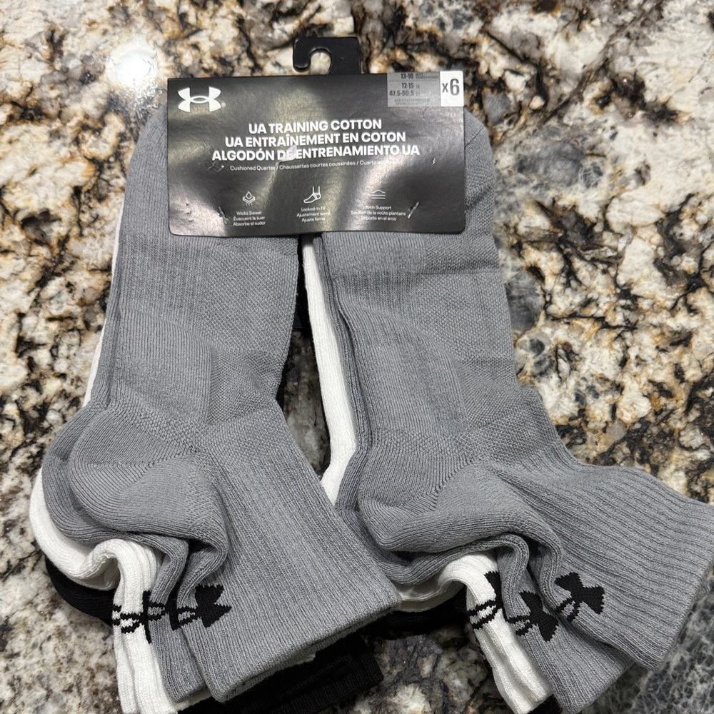 Under Armour Gray and White Athletic Socks - 6 Pack - XL SHOE SZ 13-16